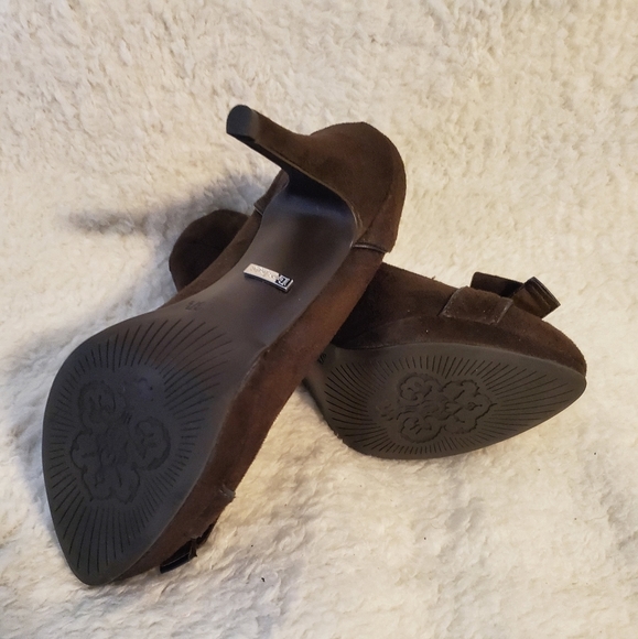 Limelight Brown Heels - Picture 3 of 8